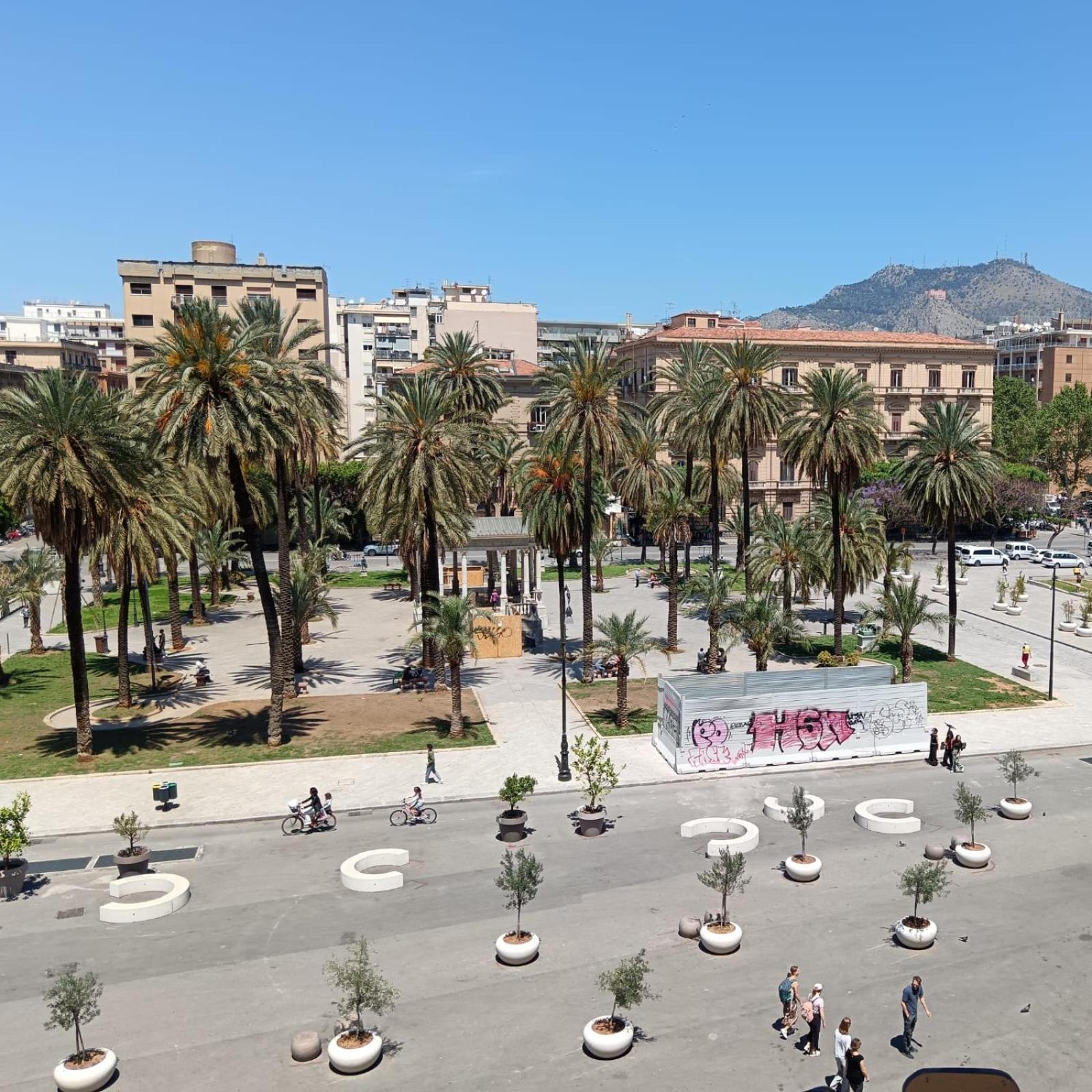 Politeama Suite Palermo Exterior foto
